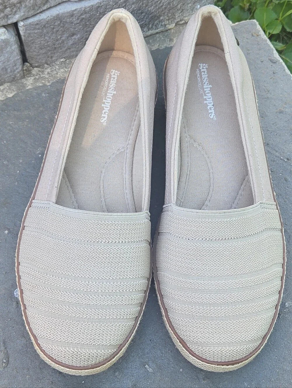 Grasshoppers Blaise Wedge slip-on loafers Stone Size 7.5W